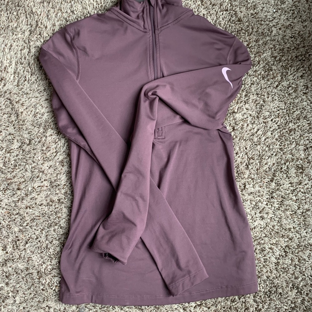 Nike mauve quarterzip
